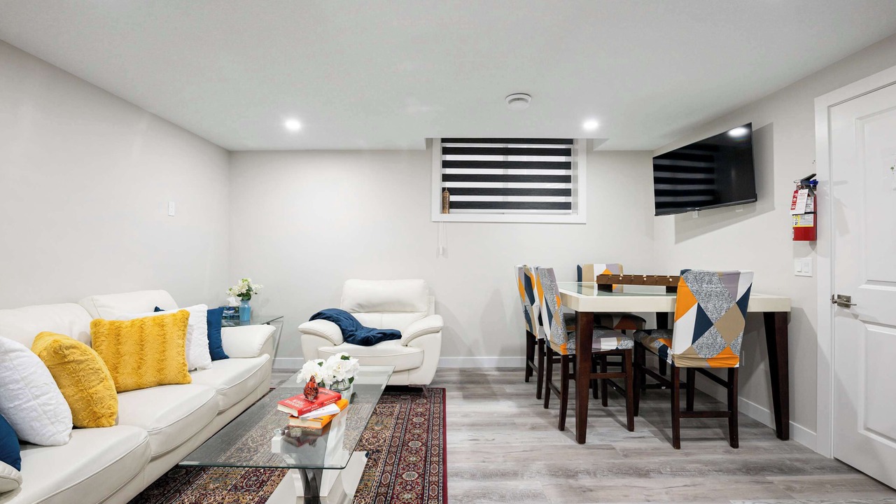 Photo of Livingroom in Evanston
