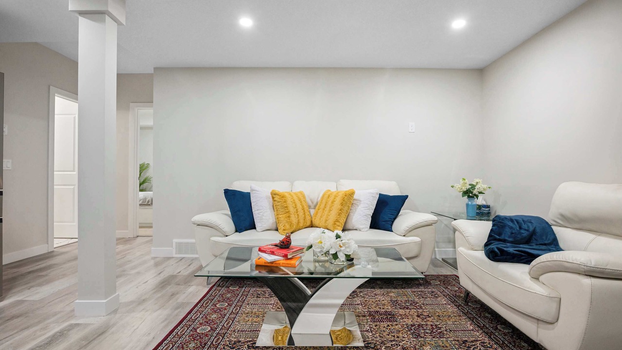 Photo of Livingroom in Evanston