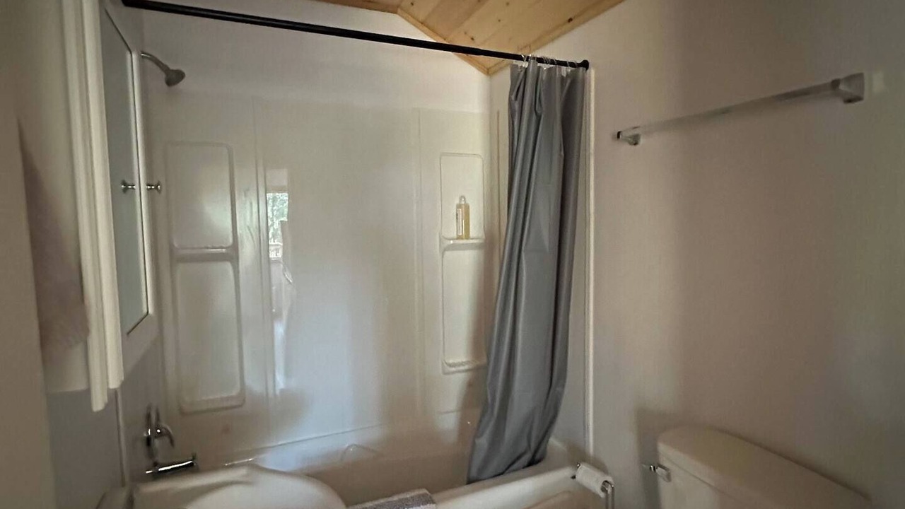 Photo of Bathroom in Northern Ontario