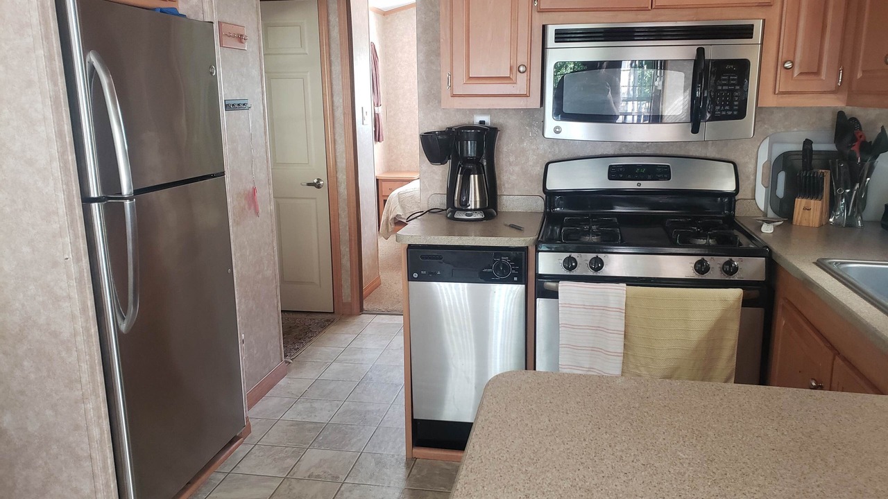 Photo of Kitchen in Division No. 8