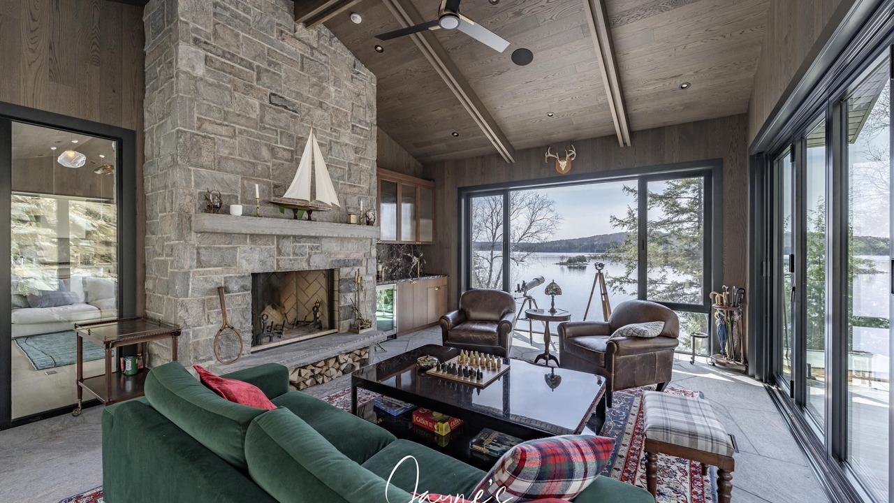 Photo of Bedroom in Lake of Bays