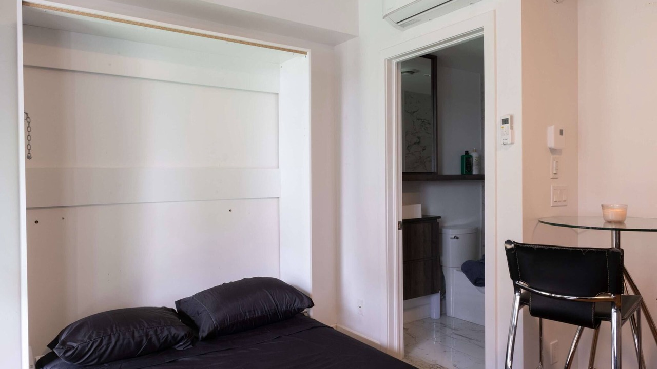 Photo of Bedroom in Pointe-Saint-Charles