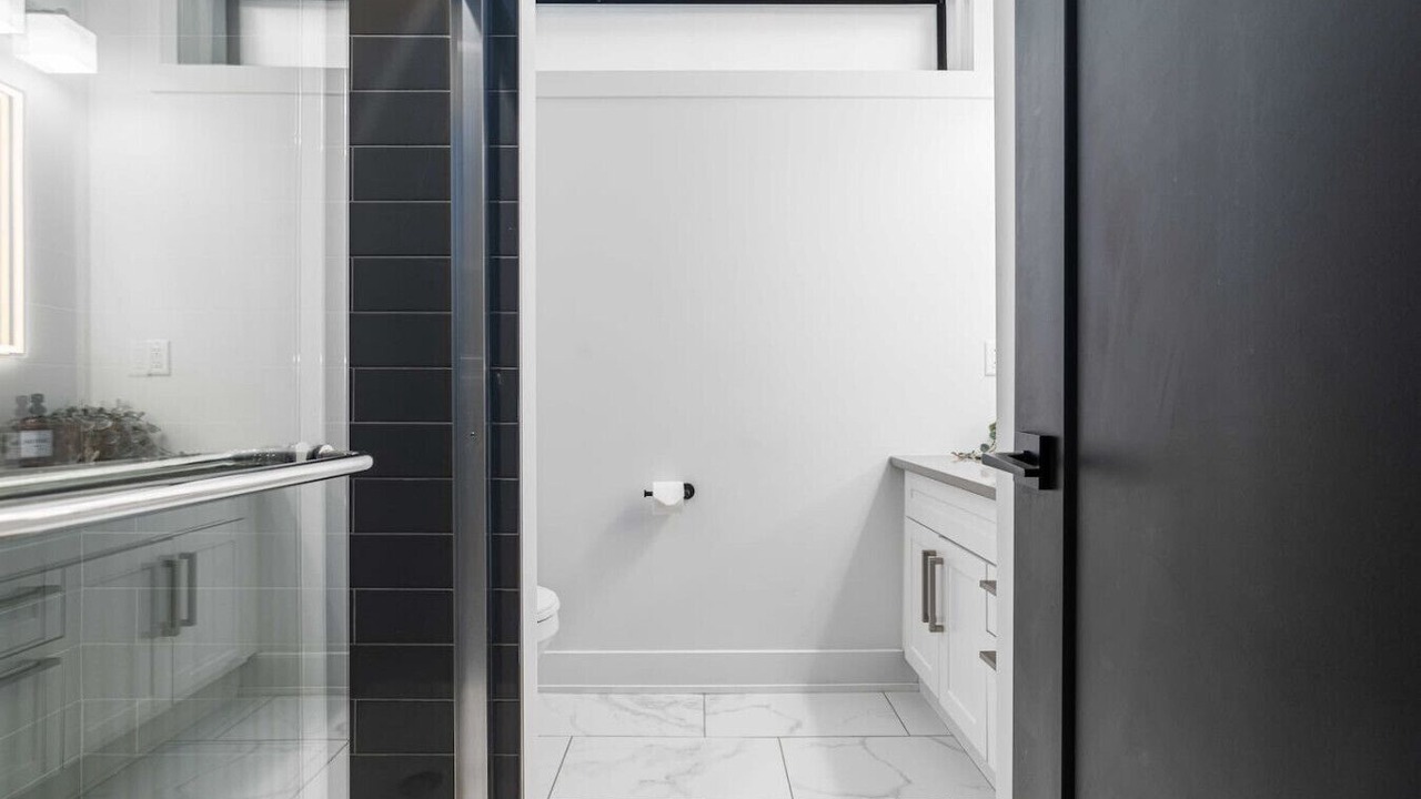 Photo of Bathroom in Downtown London