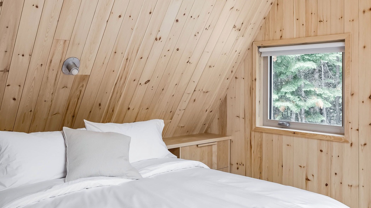 Photo of Bedroom in Chertsey
