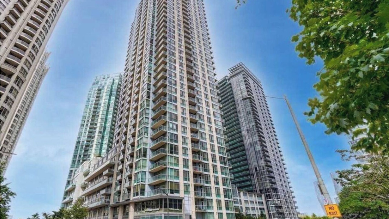 Photo of Outdoor in Downtown Mississauga
