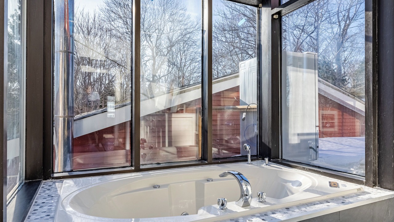 Photo of Bathroom in West End