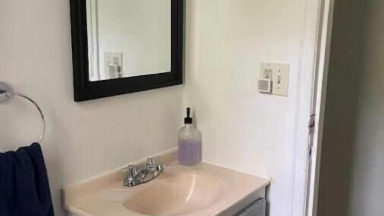 Photo of Bathroom in Frontenac