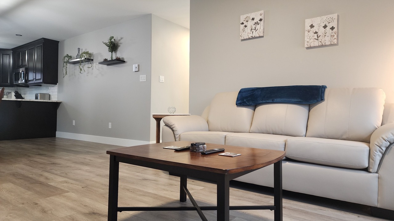 Photo of Livingroom in Terra Nova