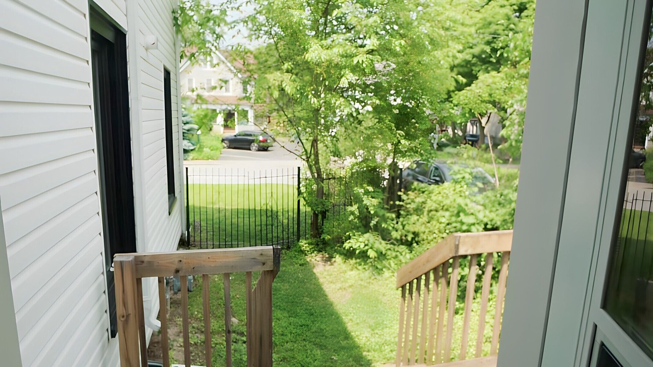 Photo of Patio Balcony in Niagara Falls