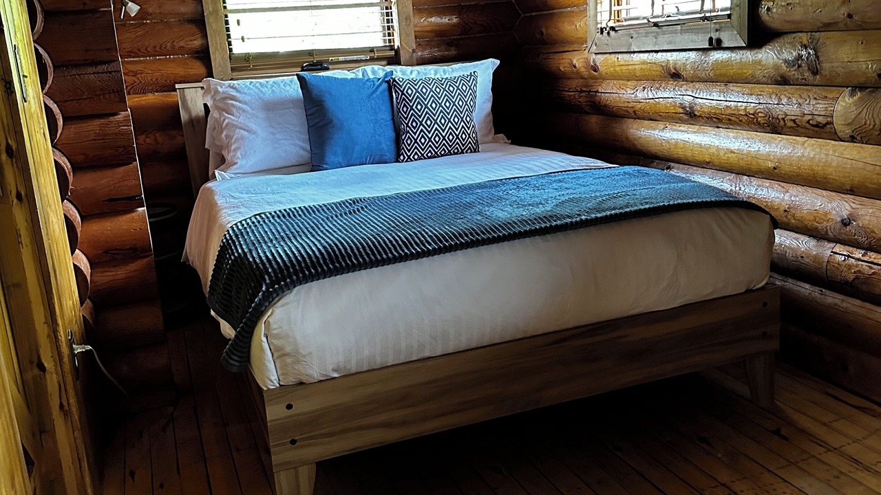 Photo of Bedroom in Kenosee Lake