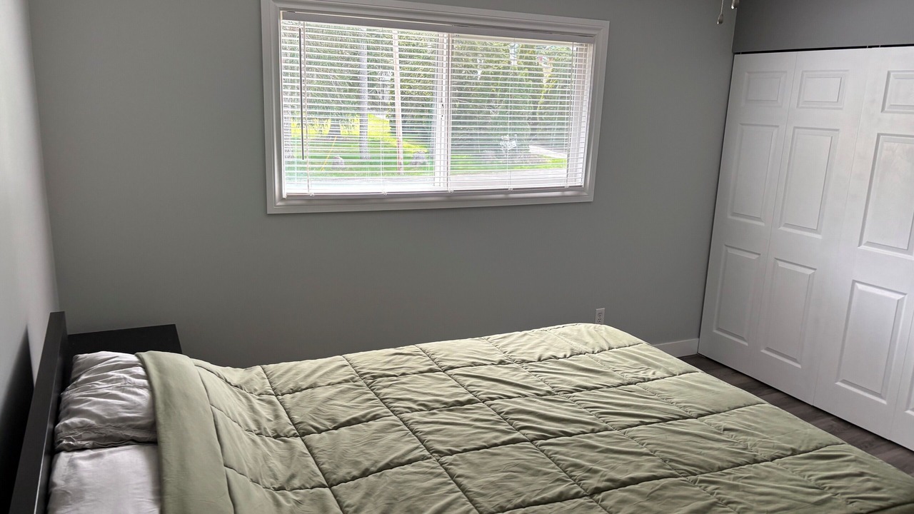 Photo of Bedroom in Canoe