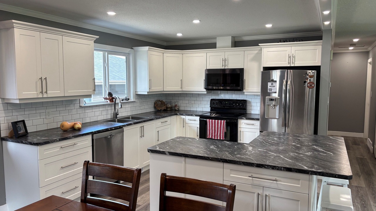 Photo of Kitchen in Canoe