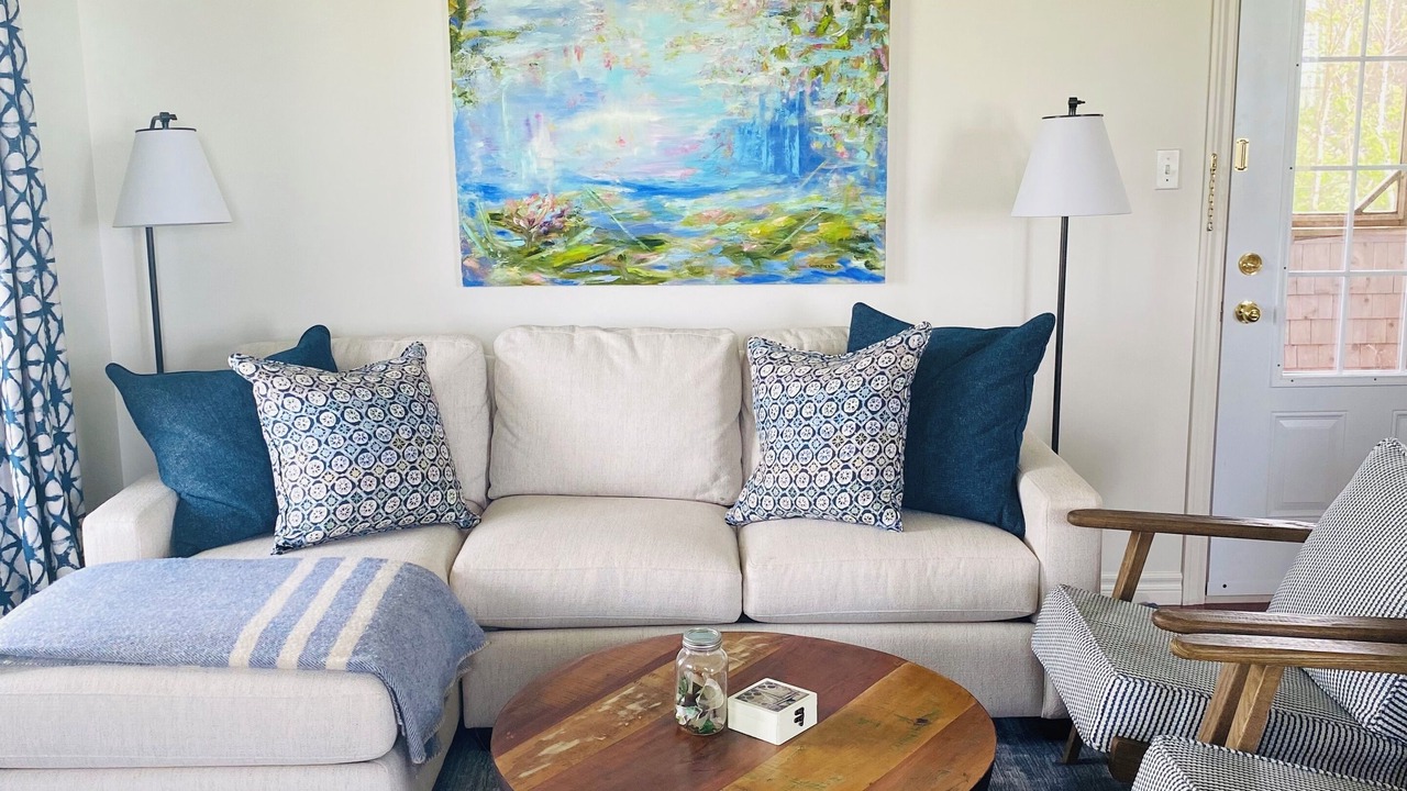 Photo of Livingroom in Miminegash