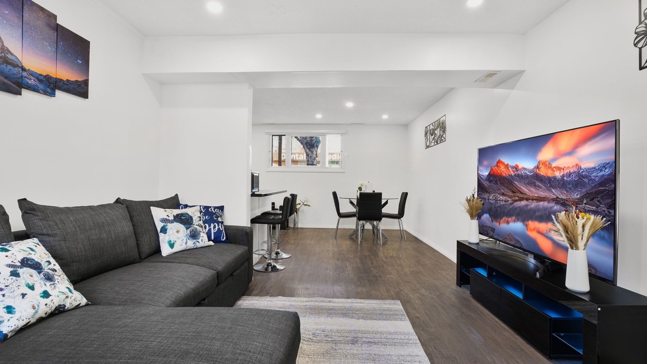 Photo of Livingroom in Northwest Calgary