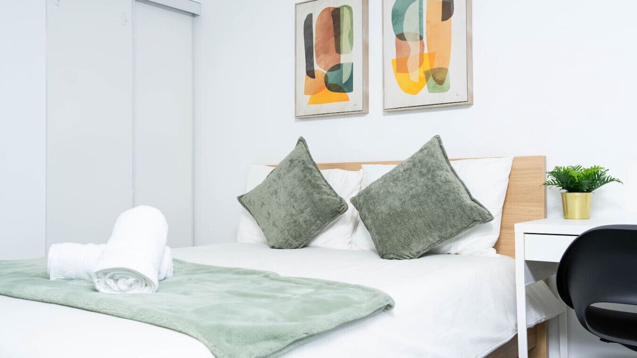 Photo of Bedroom in Garden District