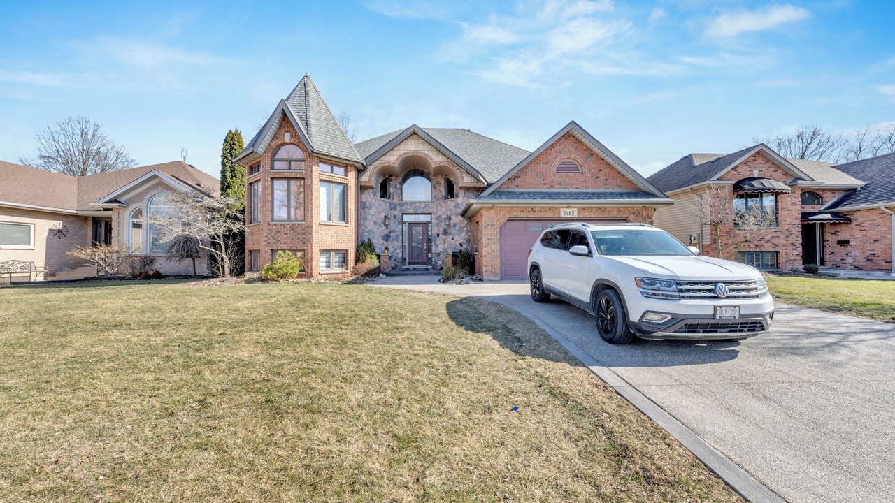 Photo of Outdoor in LaSalle