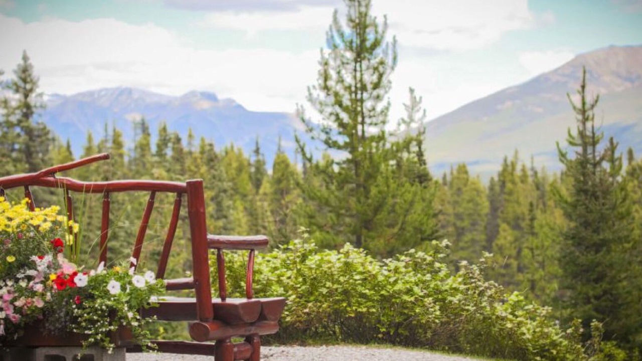 Photo of Outdoor in Lake Louise