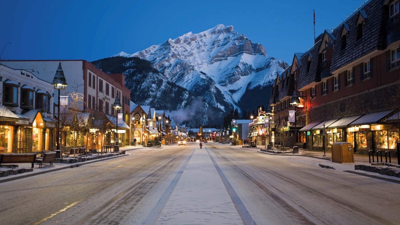 Photo of Others in Lake Louise