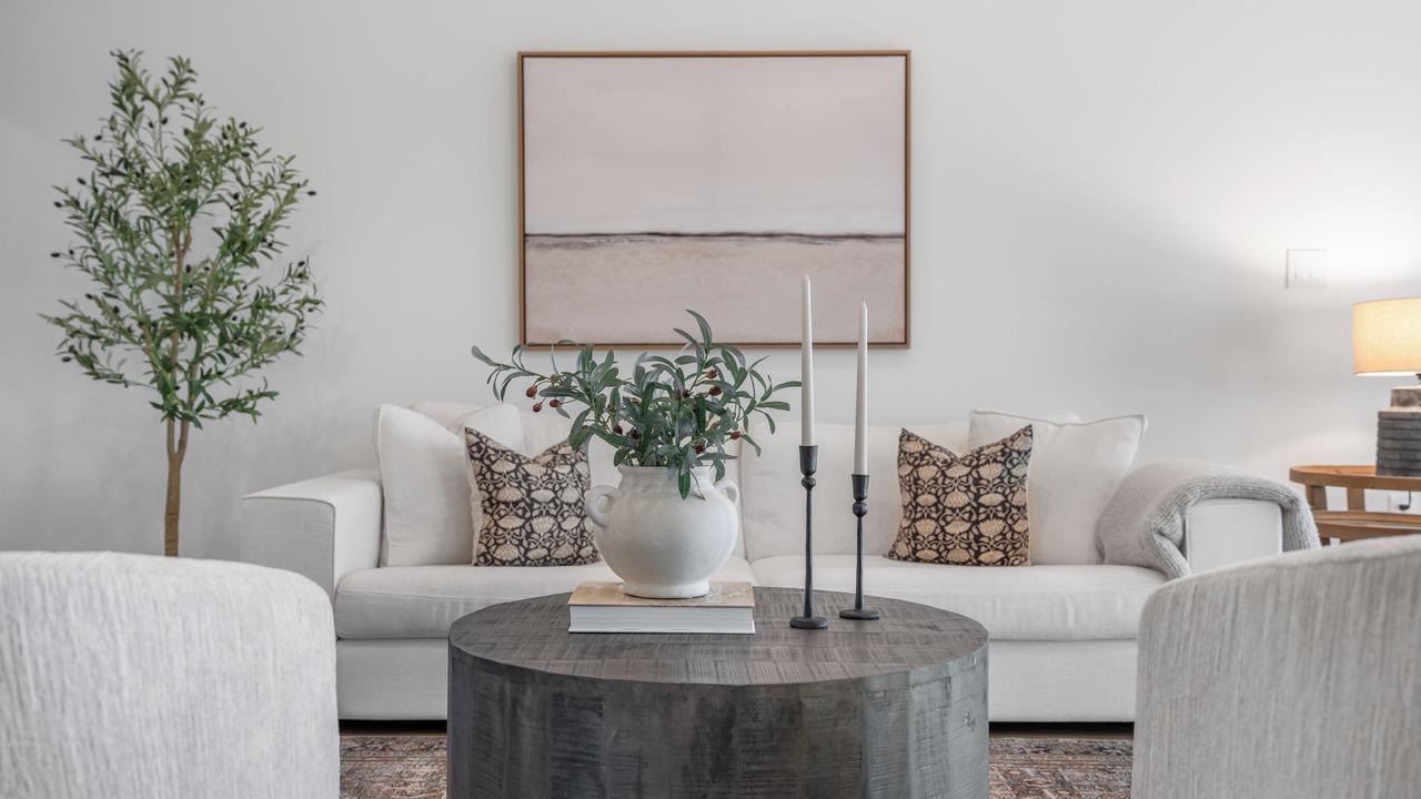 Photo of Livingroom in East Hants