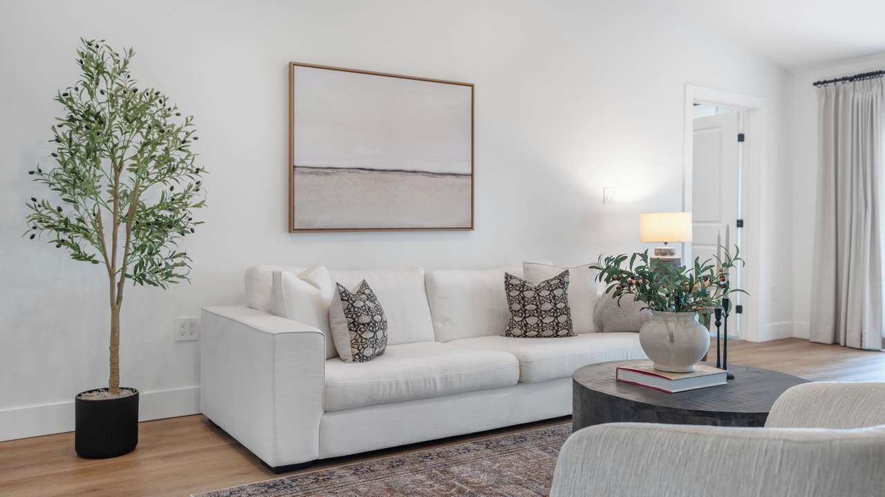Photo of Livingroom in East Hants