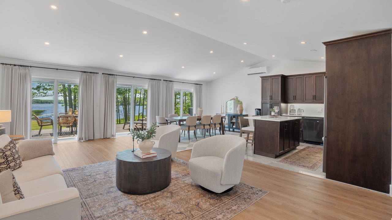 Photo of Livingroom in East Hants