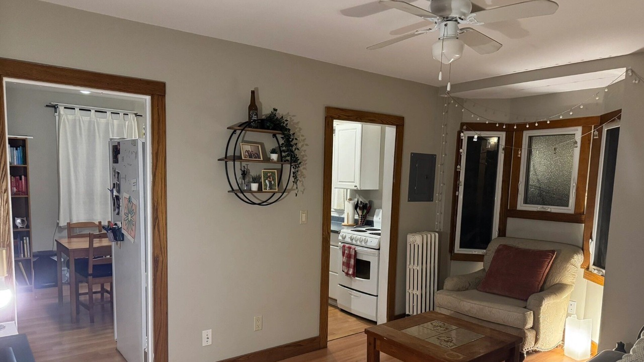 Photo of Livingroom in Hamilton