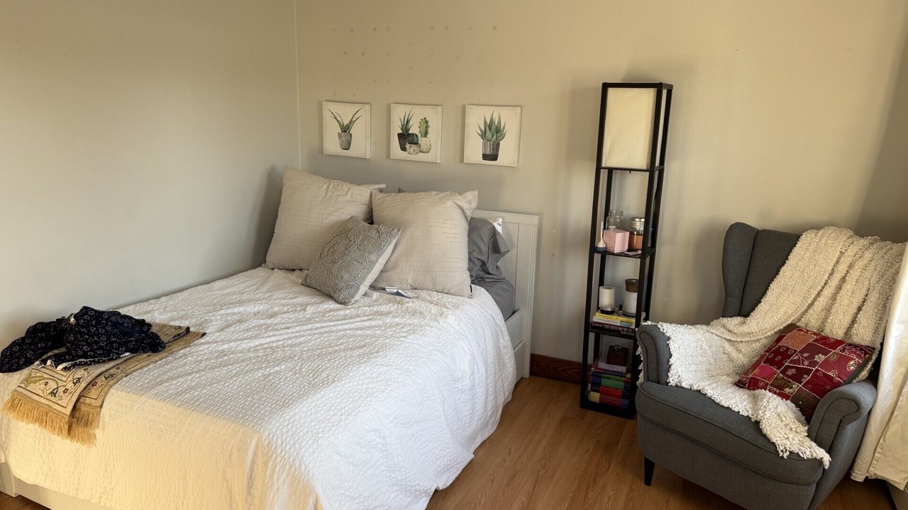 Photo of Bedroom in Hamilton