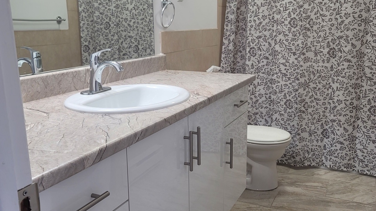 Photo of Bathroom in Pointe Claire