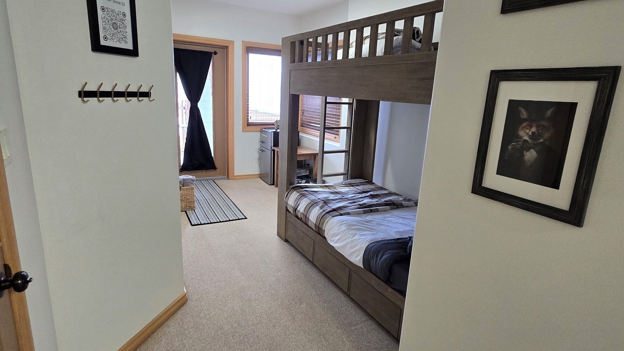 Photo of Bedroom in East Kootenay
