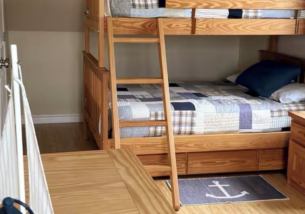 Photo of Bedroom in Darnley