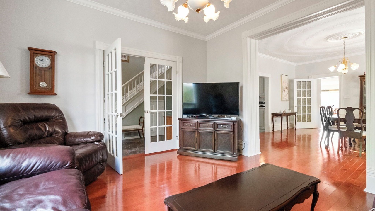 Photo of Livingroom in Saugeen Shores