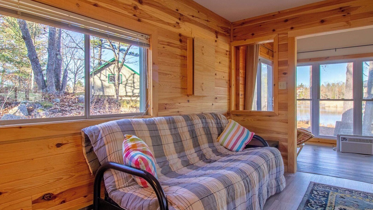 Photo of Livingroom in Trent Lakes