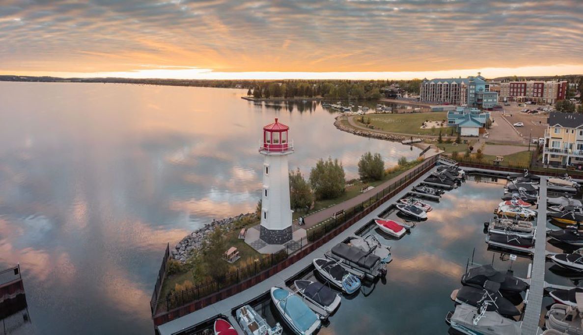 Photo of Others in Sylvan Lake