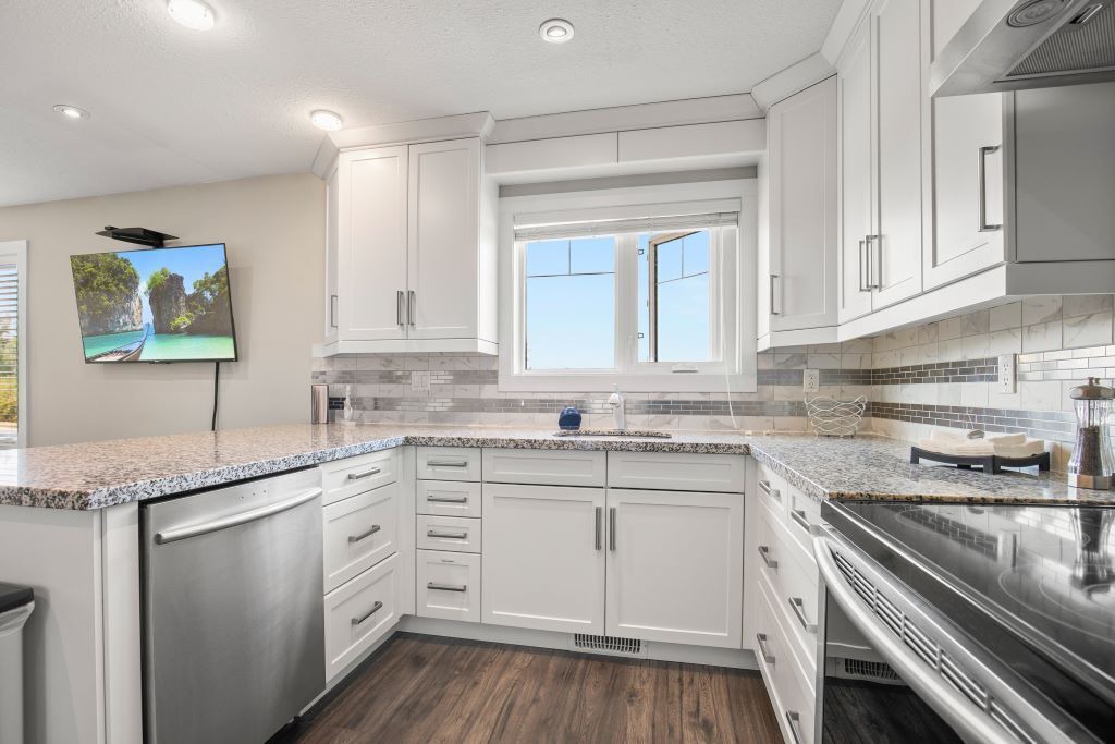 Photo of Kitchen in Sylvan Lake