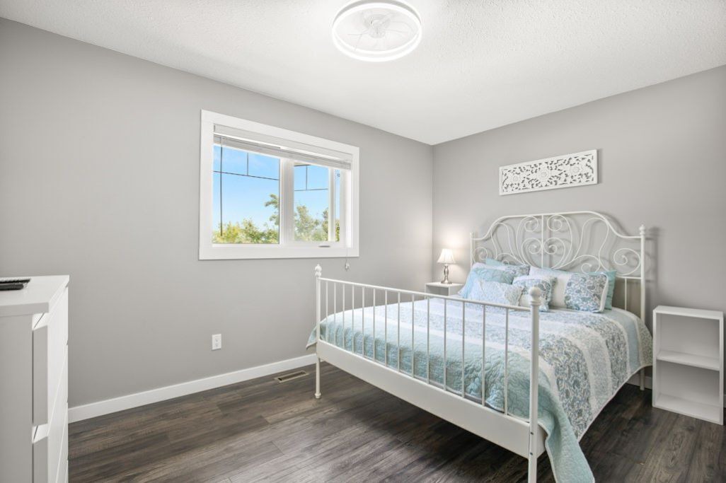 Photo of Bedroom in Sylvan Lake