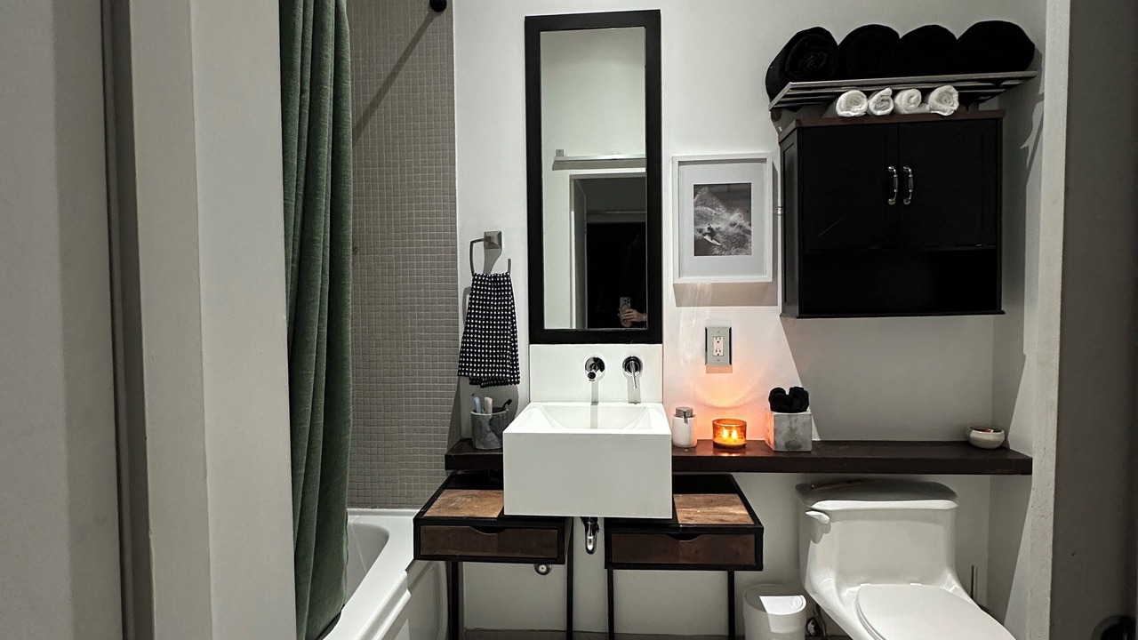 Photo of Bathroom in Niagara