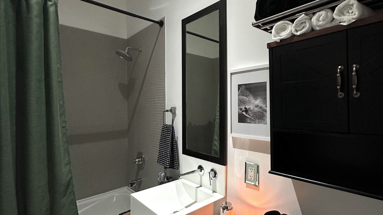 Photo of Bathroom in Niagara