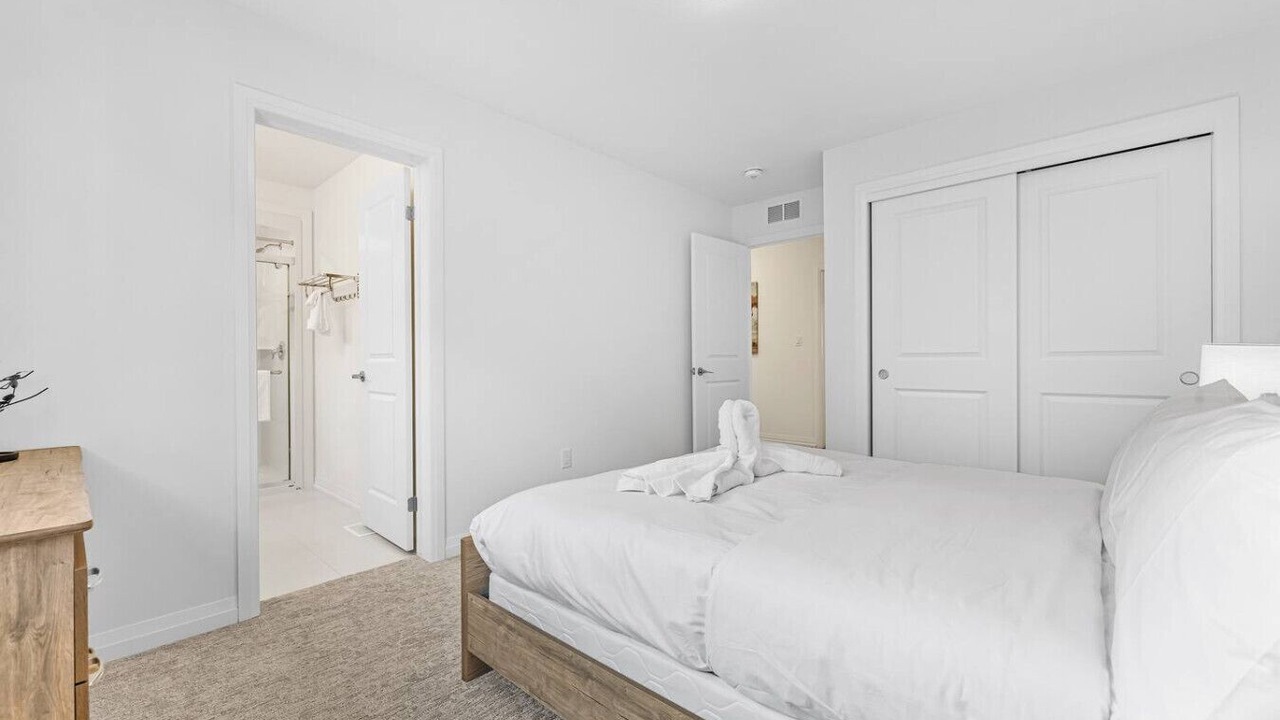 Photo of Bedroom in Fonthill