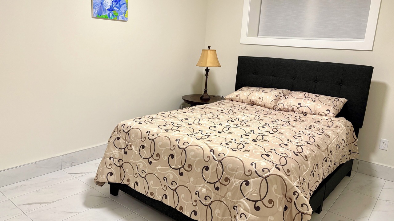 Photo of Bedroom in White Rock