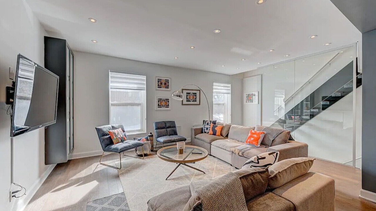 Photo of Livingroom in Montreal