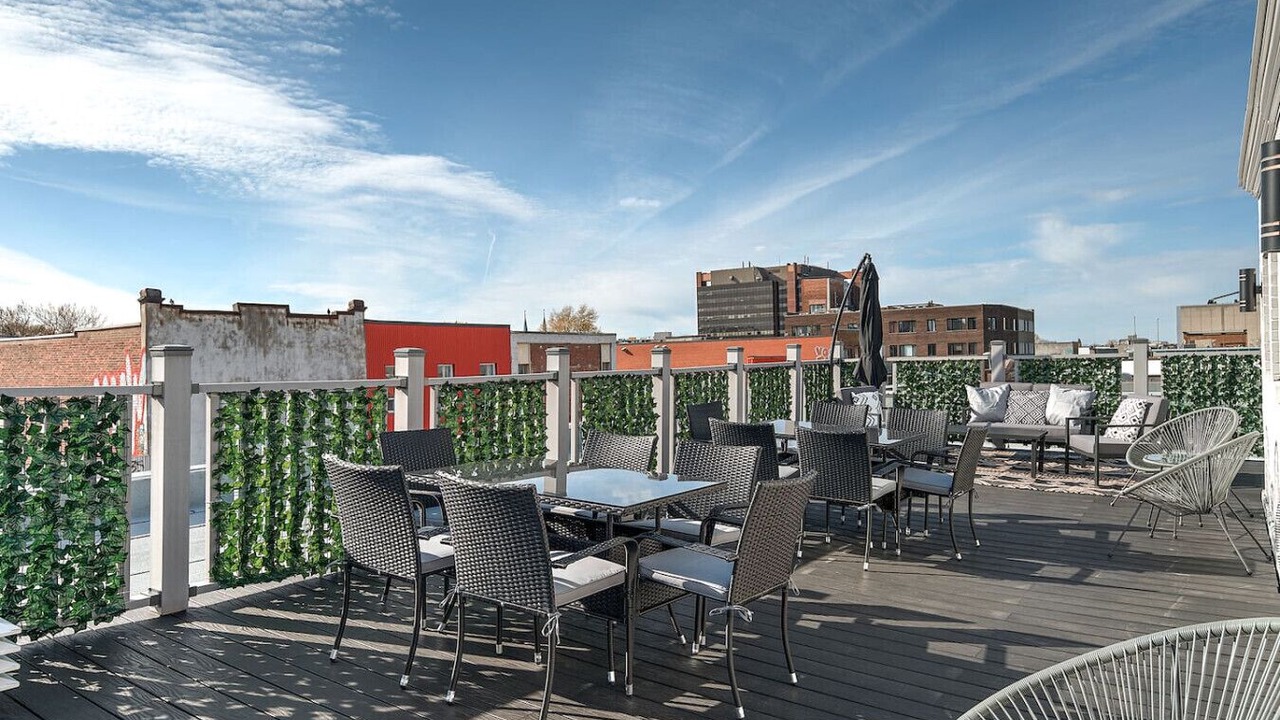 Photo of Outdoor in La Petite-Patrie