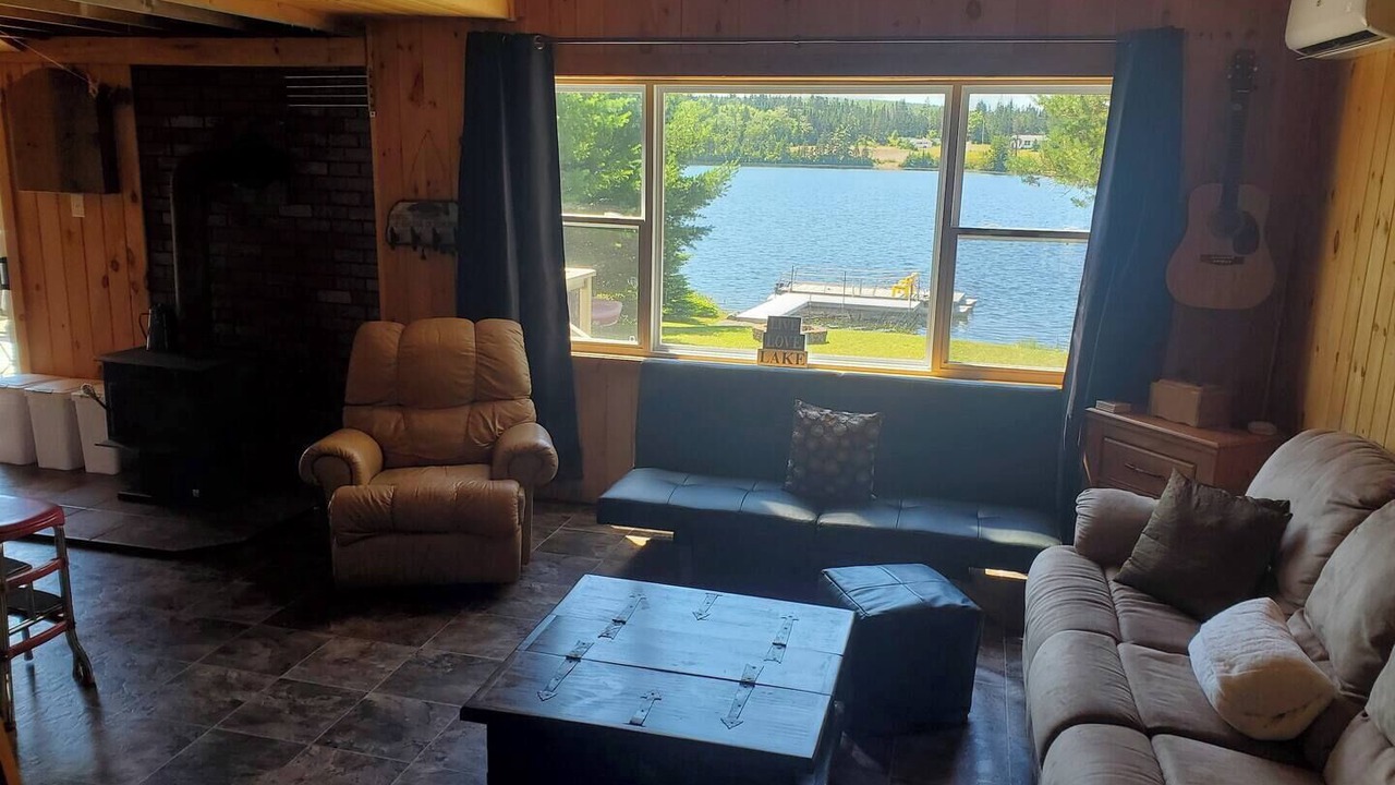 Photo of Livingroom in Amherst