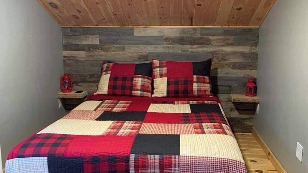 Photo of Bedroom in Amherst