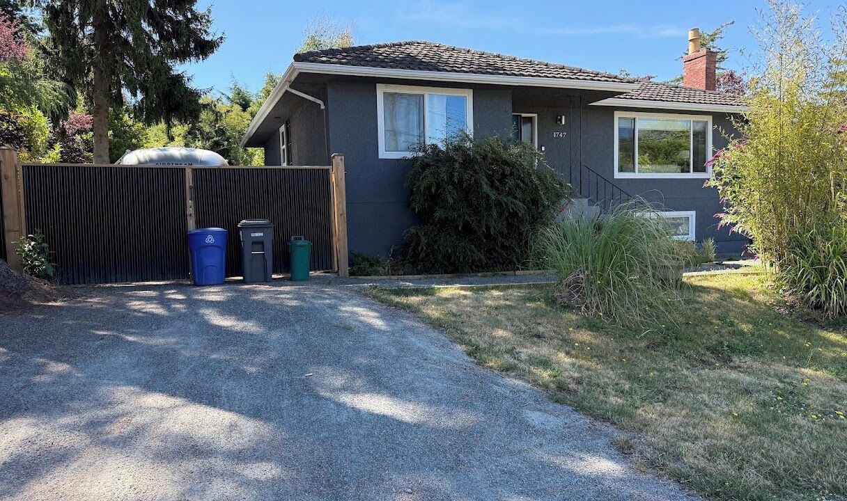Photo of Others in Saanich East