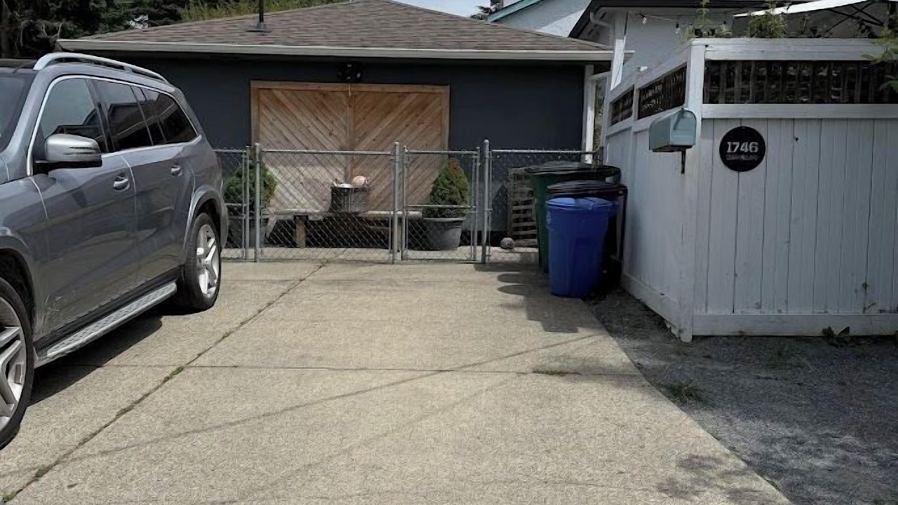 Photo of Others in Saanich East