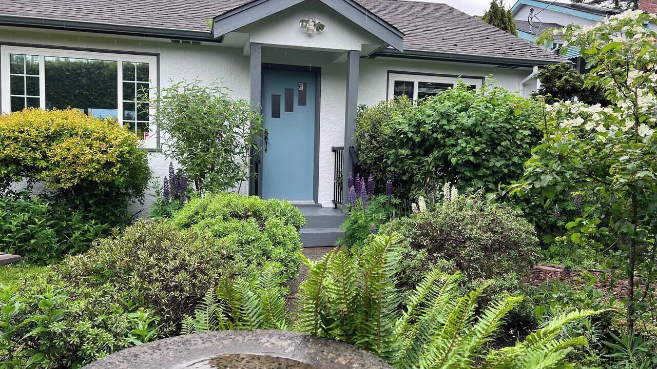 Photo of Others in Saanich East