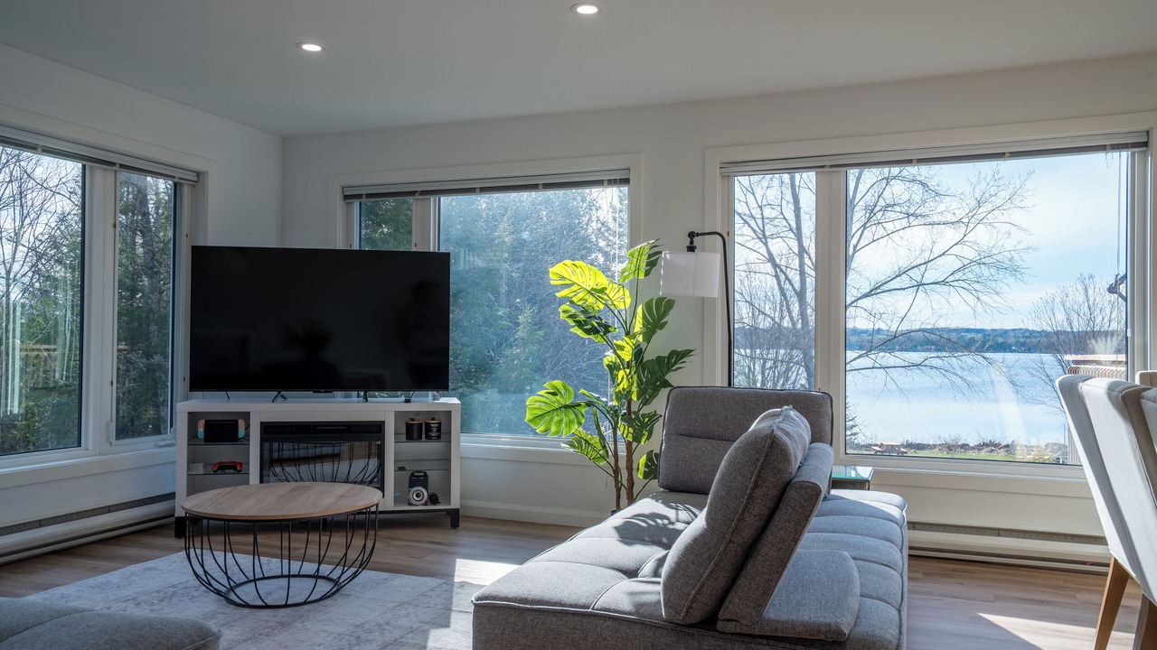Photo of Livingroom in Le Haut-Saint-Francois Regional County Municipality