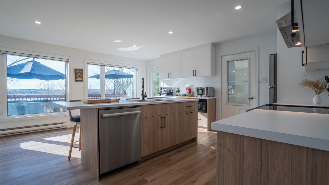 Photo of Kitchen in Le Haut-Saint-Francois Regional County Municipality