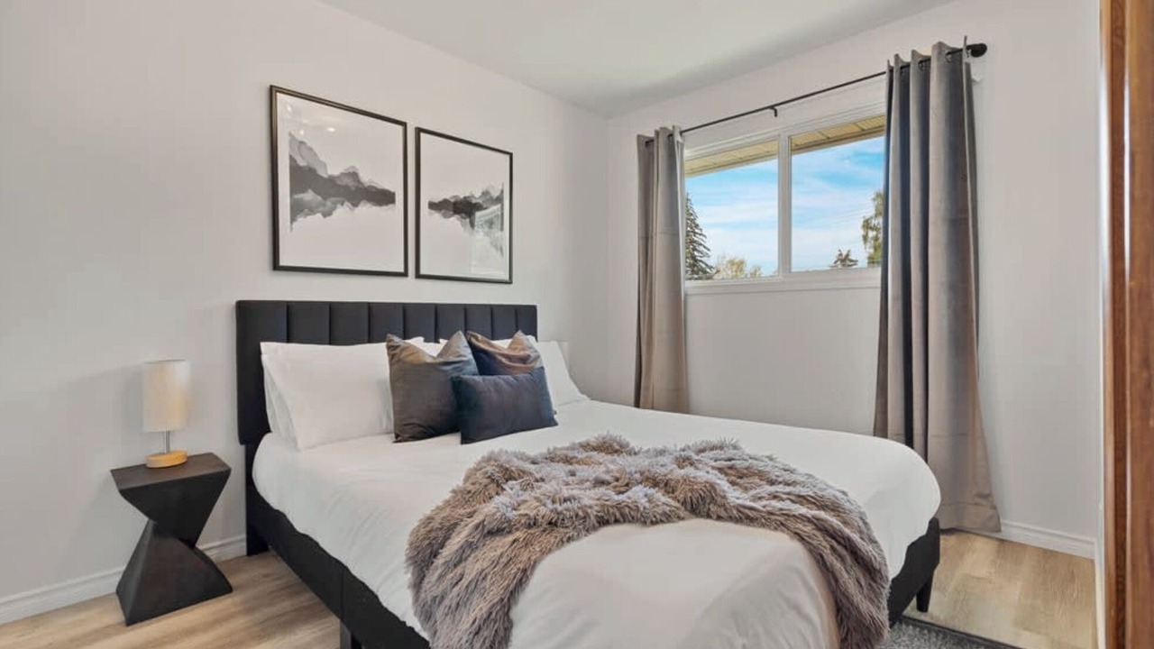Photo of Bedroom in Drumheller