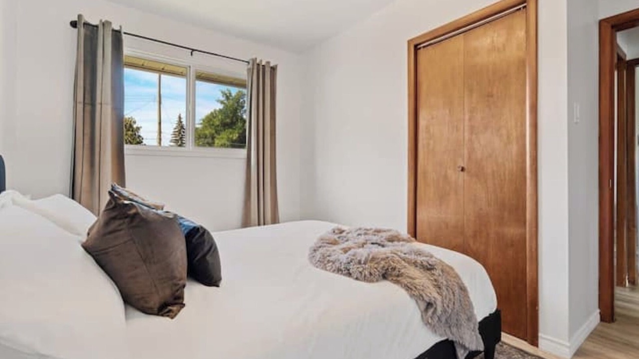 Photo of Bedroom in Drumheller